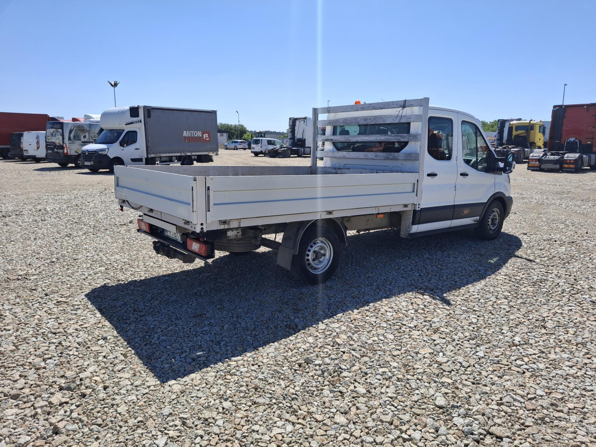 FORD TRANSIT DOKA - Dodávkа s dvojitou kabínou: obrázok 5 FORD TRANSIT DOKA - Dodávkа s dvojitou kabínou: obrázok 5