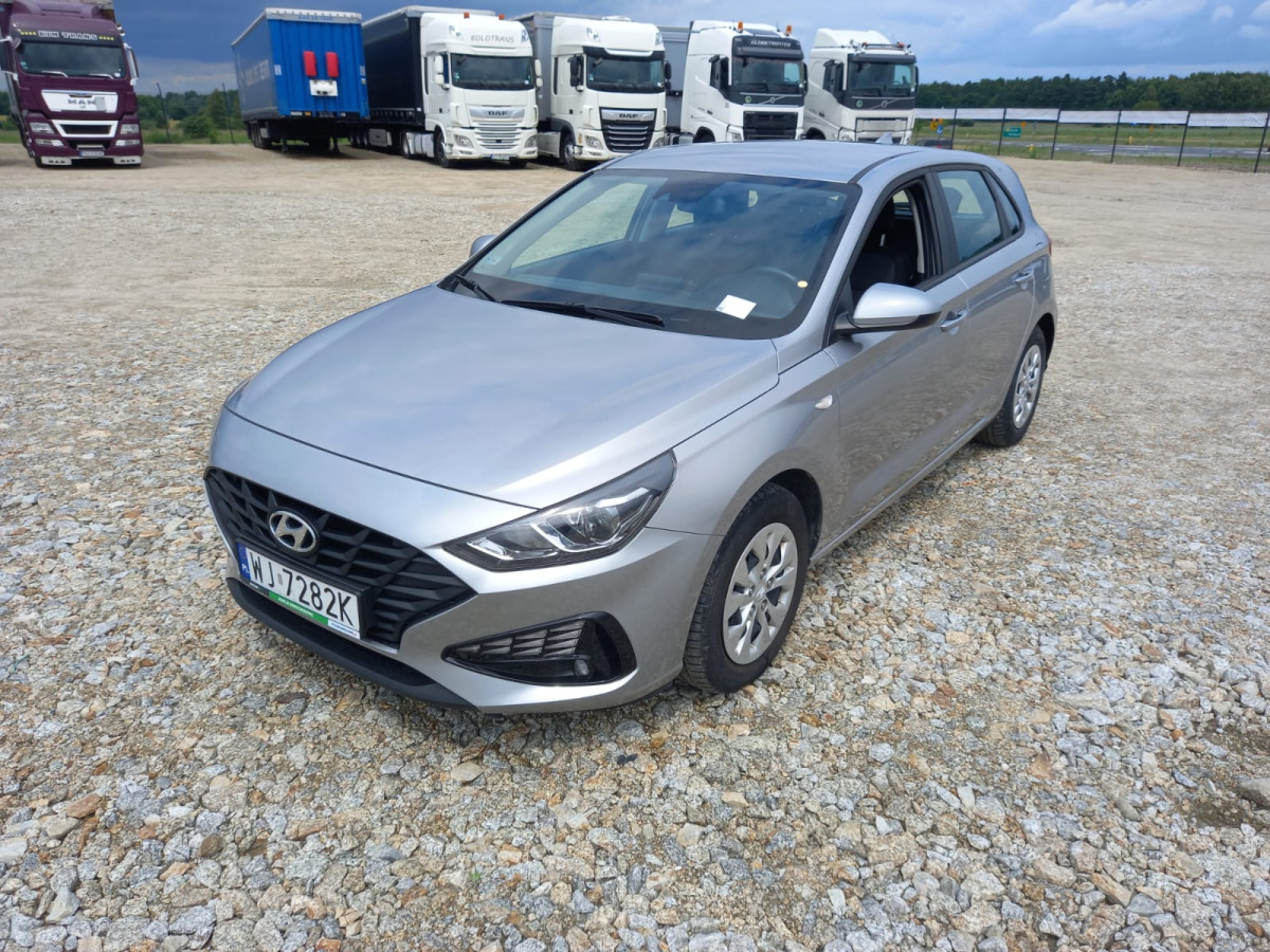 HYUNDAI I30 HATCHBACK - Hatchback: obrázok 3 HYUNDAI I30 HATCHBACK - Hatchback: obrázok 3