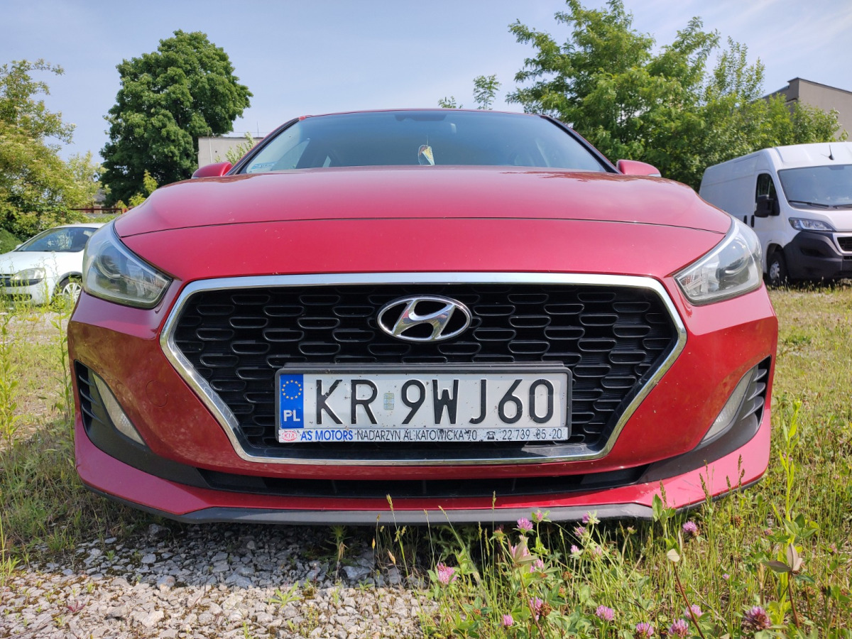 HYUNDAI I30 HATCHBACK - Hatchback: obrázok 2 HYUNDAI I30 HATCHBACK - Hatchback: obrázok 2