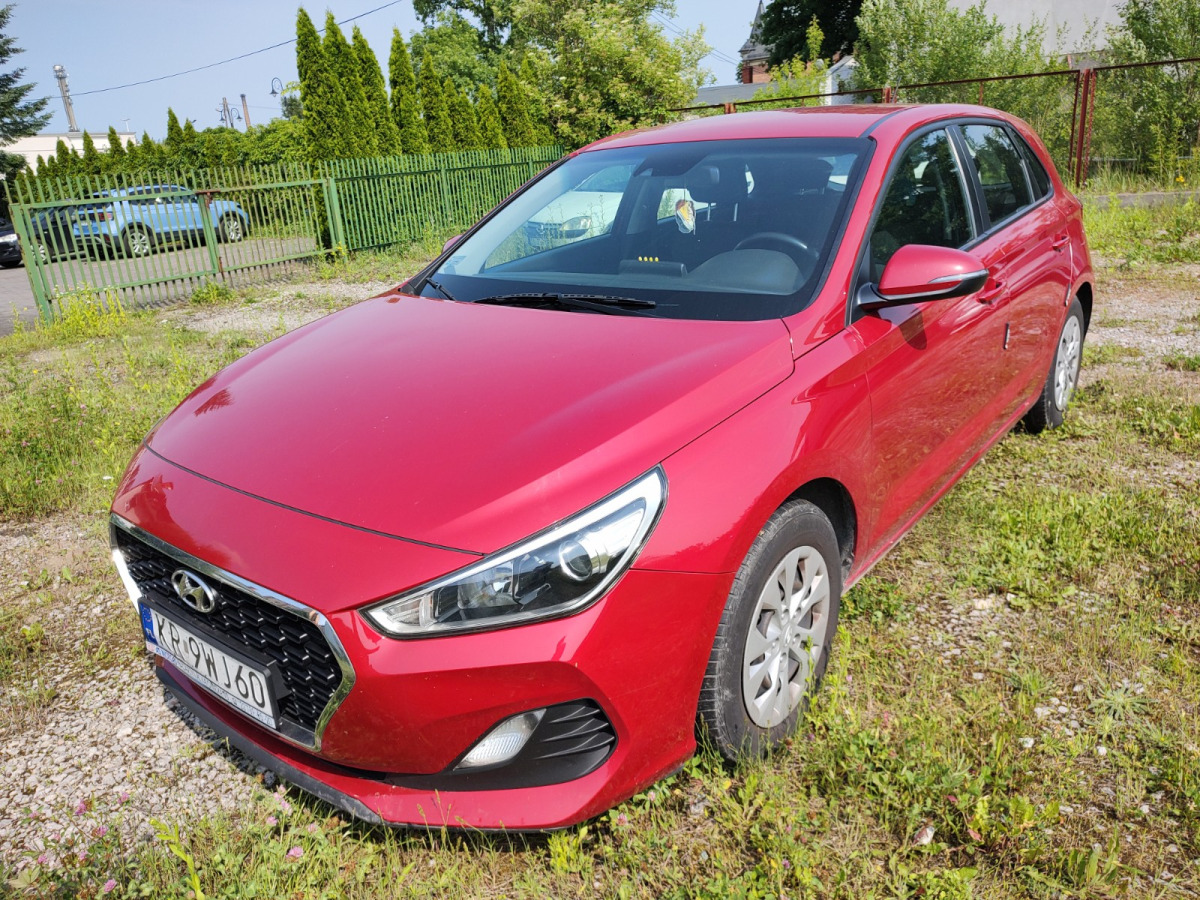 HYUNDAI I30 HATCHBACK - Hatchback: obrázok 3 HYUNDAI I30 HATCHBACK - Hatchback: obrázok 3