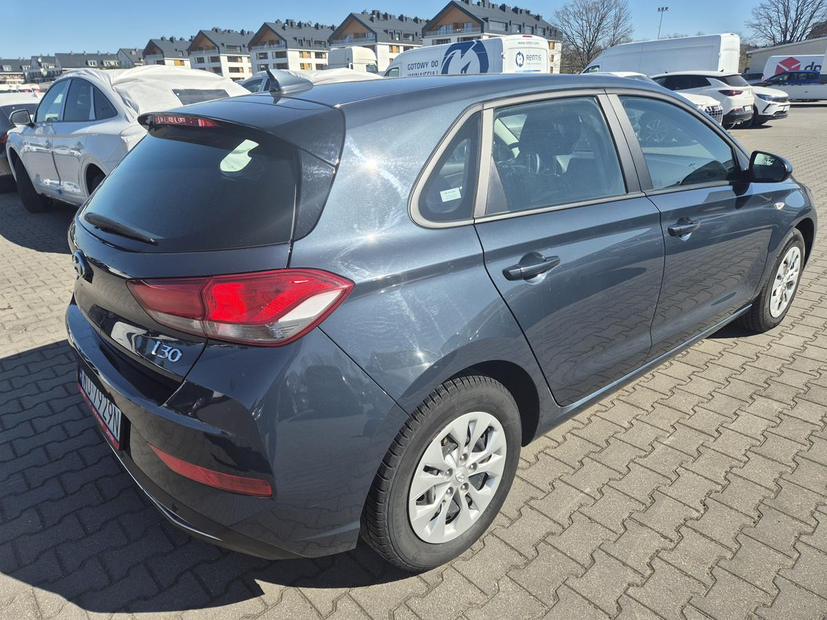 HYUNDAI I30 HATCHBACK - Automobil: obrázok 4 HYUNDAI I30 HATCHBACK - Automobil: obrázok 4