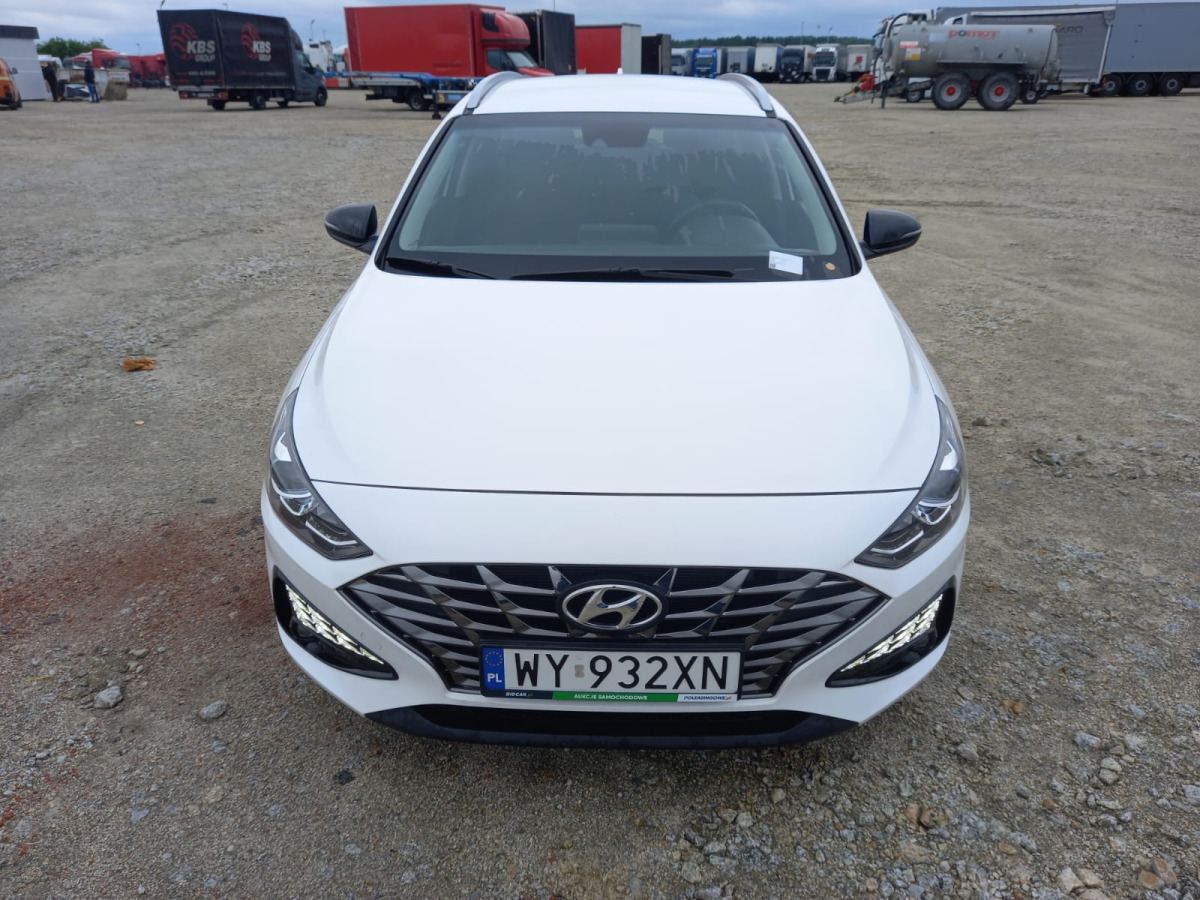 HYUNDAI I30 KOMBI - Automobil: obrázok 2 HYUNDAI I30 KOMBI - Automobil: obrázok 2