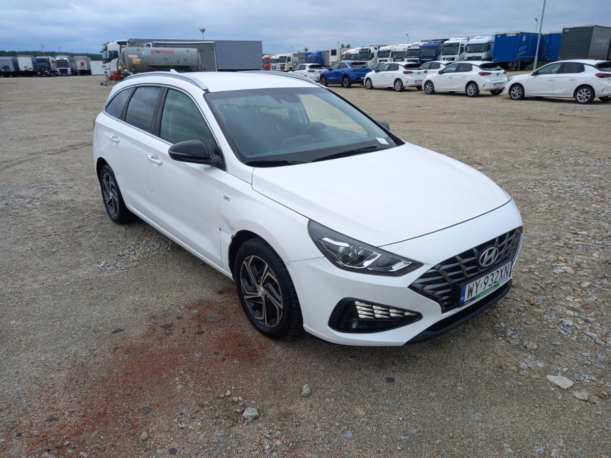 HYUNDAI I30 KOMBI - Automobil: obrázok 1 HYUNDAI I30 KOMBI - Automobil: obrázok 1