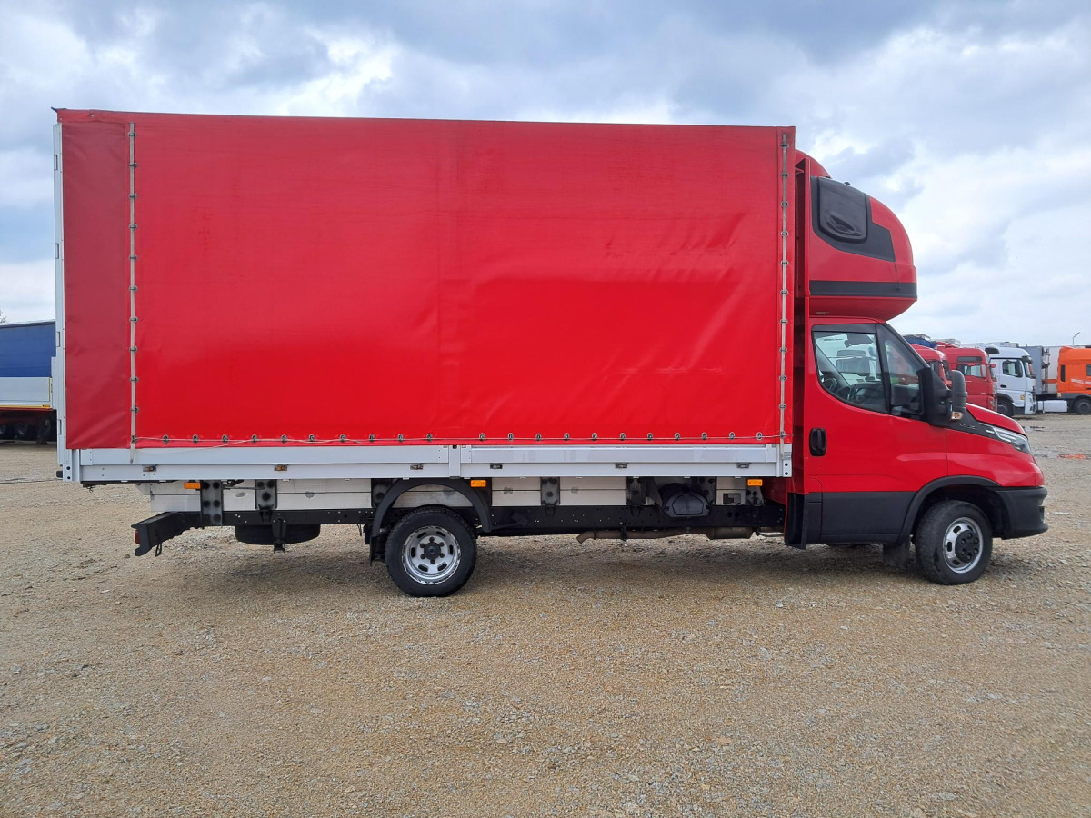 IVECO 50C18 PLANDEKA - Plachtová dodávka: obrázok 5 IVECO 50C18 PLANDEKA - Plachtová dodávka: obrázok 5