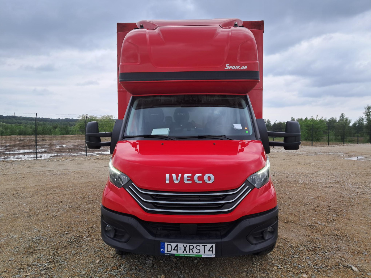 IVECO 50C18 PLANDEKA - Plachtová dodávka: obrázok 2 IVECO 50C18 PLANDEKA - Plachtová dodávka: obrázok 2