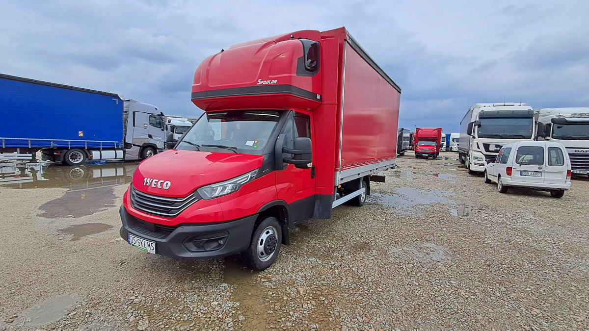 IVECO 50C18 PLANDEKA - Plachtová dodávka: obrázok 3 IVECO 50C18 PLANDEKA - Plachtová dodávka: obrázok 3