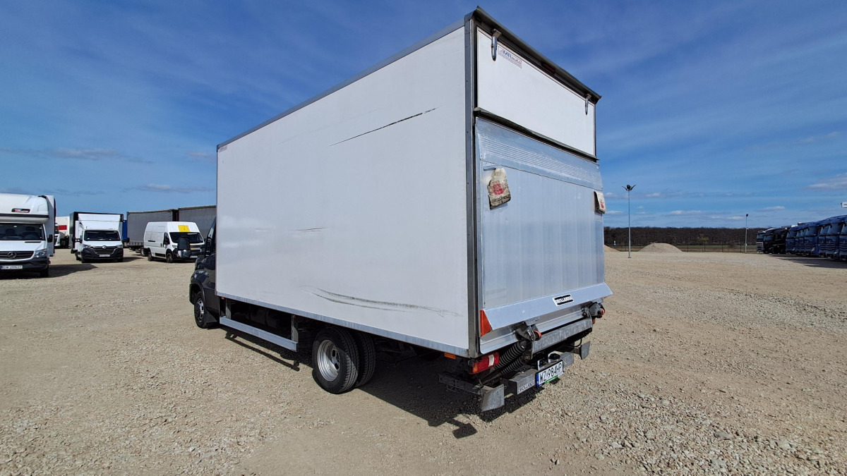 IVECO DAILY 50C18 KONTENER Z WINDĄ - Dodávka skriňová nadstavba: obrázok 5 IVECO DAILY 50C18 KONTENER Z WINDĄ - Dodávka skriňová nadstavba: obrázok 5