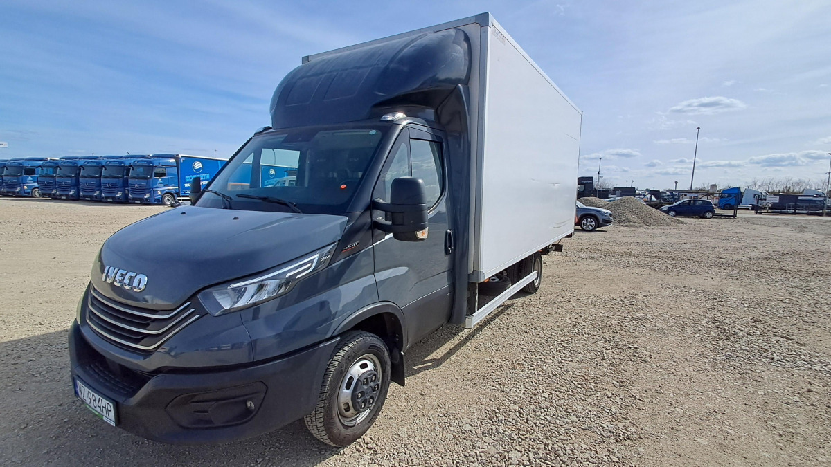 IVECO DAILY 50C18 KONTENER Z WINDĄ - Dodávka skriňová nadstavba: obrázok 3 IVECO DAILY 50C18 KONTENER Z WINDĄ - Dodávka skriňová nadstavba: obrázok 3