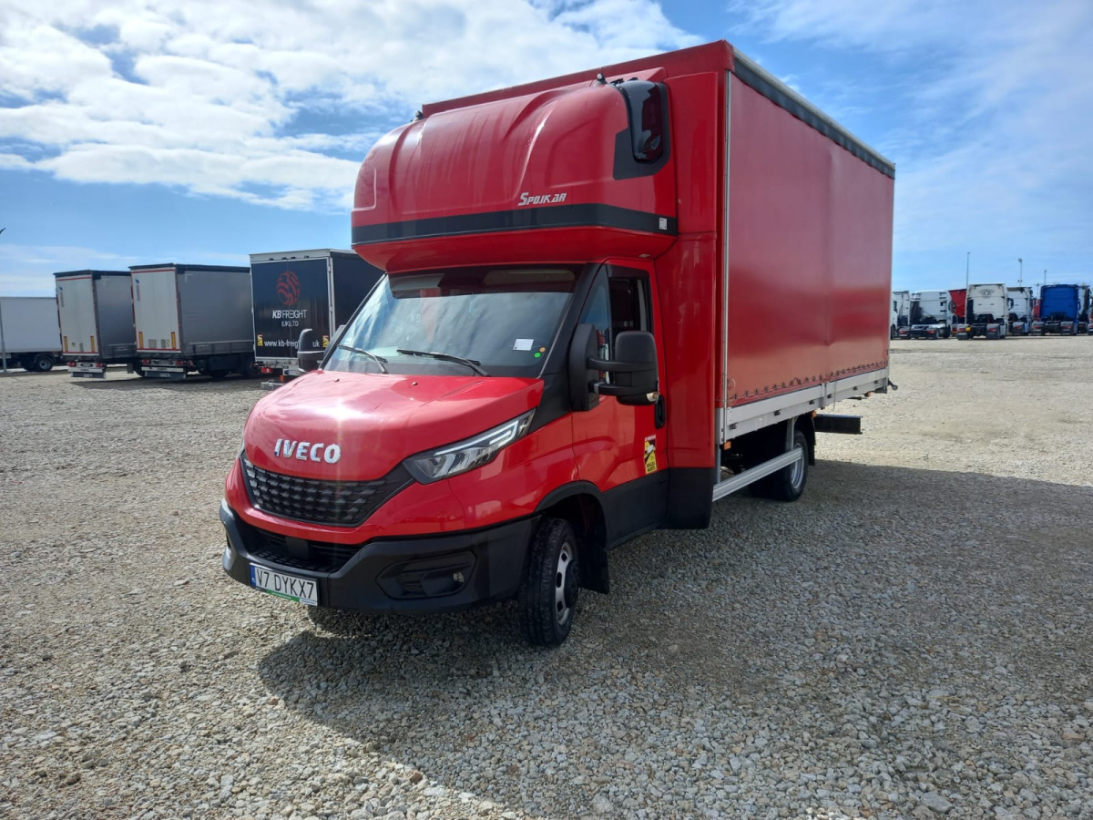 IVECO DAILY PLANDEKA - Plachtová dodávka: obrázok 4 IVECO DAILY PLANDEKA - Plachtová dodávka: obrázok 4