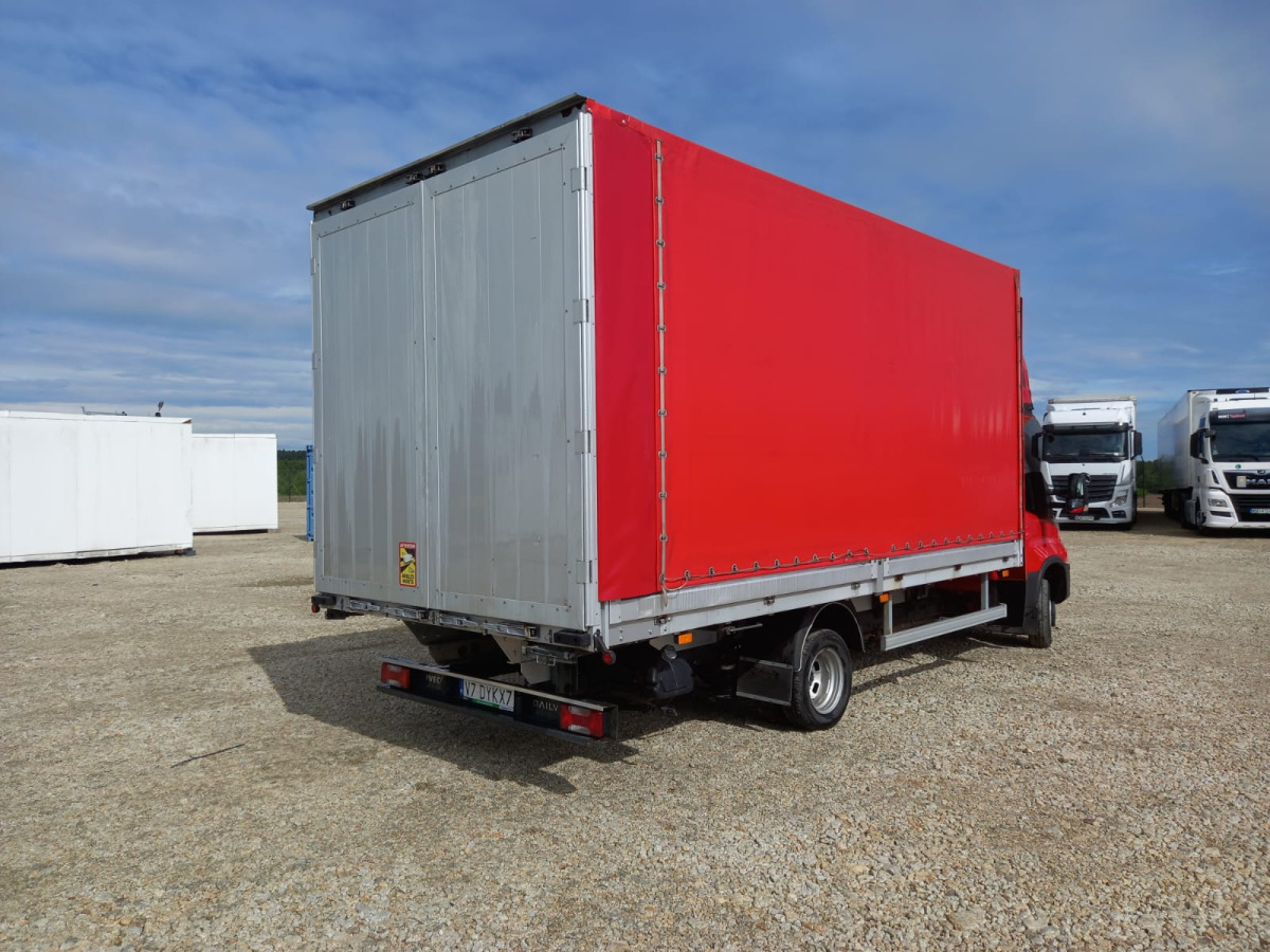 IVECO DAILY PLANDEKA - Plachtová dodávka: obrázok 5 IVECO DAILY PLANDEKA - Plachtová dodávka: obrázok 5
