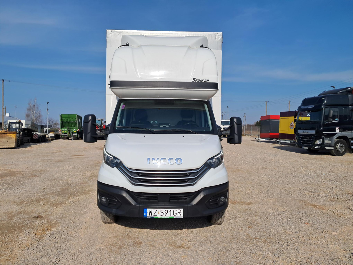 IVECO DAILY PLANDEKA Z WINDĄ - Plachtová dodávka: obrázok 3 IVECO DAILY PLANDEKA Z WINDĄ - Plachtová dodávka: obrázok 3