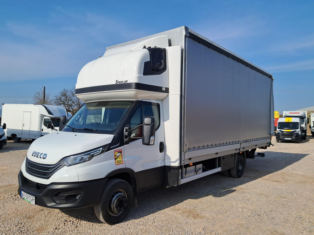IVECO DAILY PLANDEKA Z WINDĄ - Plachtová dodávka: obrázok 2 IVECO DAILY PLANDEKA Z WINDĄ - Plachtová dodávka: obrázok 2