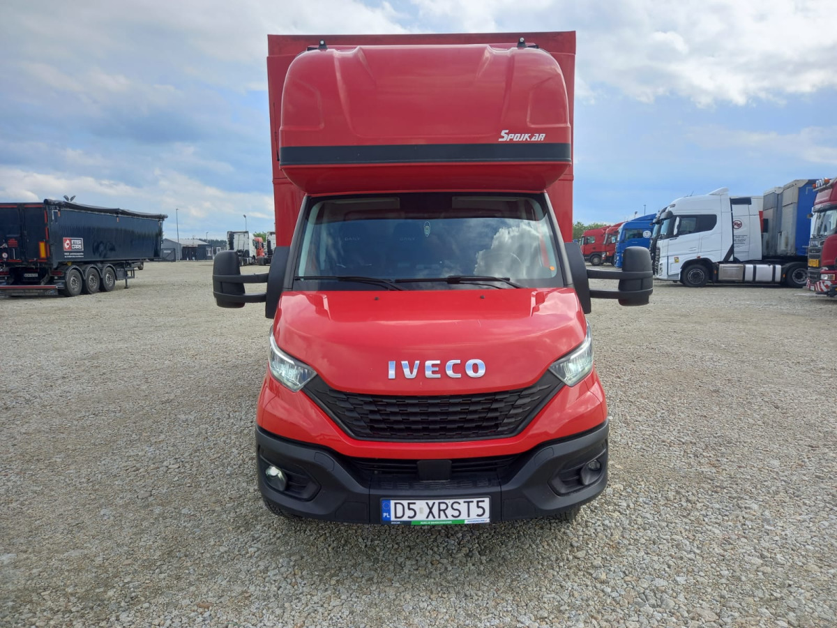IVECO/JUSAM STANISŁAWJURKOWSKI 50C18/JU06 PLANDEKA - Plachtová dodávka: obrázok 2 IVECO/JUSAM STANISŁAWJURKOWSKI 50C18/JU06 PLANDEKA - Plachtová dodávka: obrázok 2