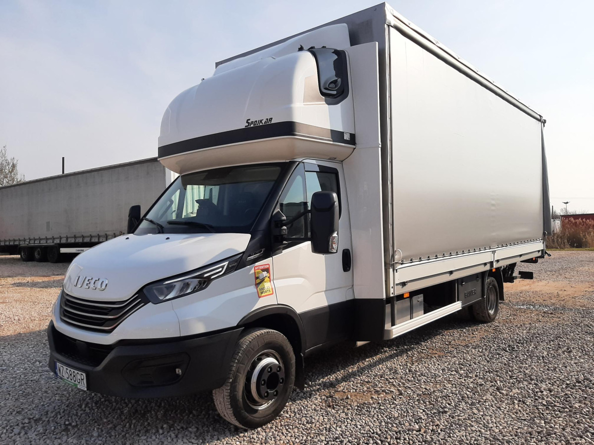 IVECO/JUSAM STANISŁAWJURKOWSKI 70C18/JU06 PLANDEKA Z WINDĄ - Plachtová dodávka: obrázok 2 IVECO/JUSAM STANISŁAWJURKOWSKI 70C18/JU06 PLANDEKA Z WINDĄ - Plachtová dodávka: obrázok 2