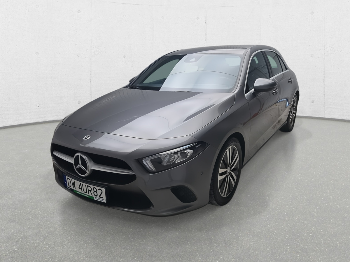 MERCEDES BENZ A 180 HATCHBACK - Hatchback: obrázok 4 MERCEDES BENZ A 180 HATCHBACK - Hatchback: obrázok 4