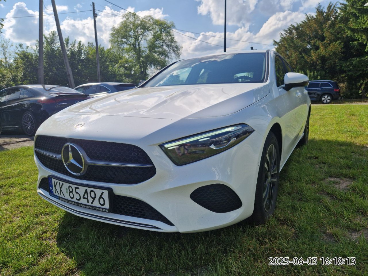 MERCEDES BENZ A 250 HATCHBACK - Hatchback: obrázok 2 MERCEDES BENZ A 250 HATCHBACK - Hatchback: obrázok 2