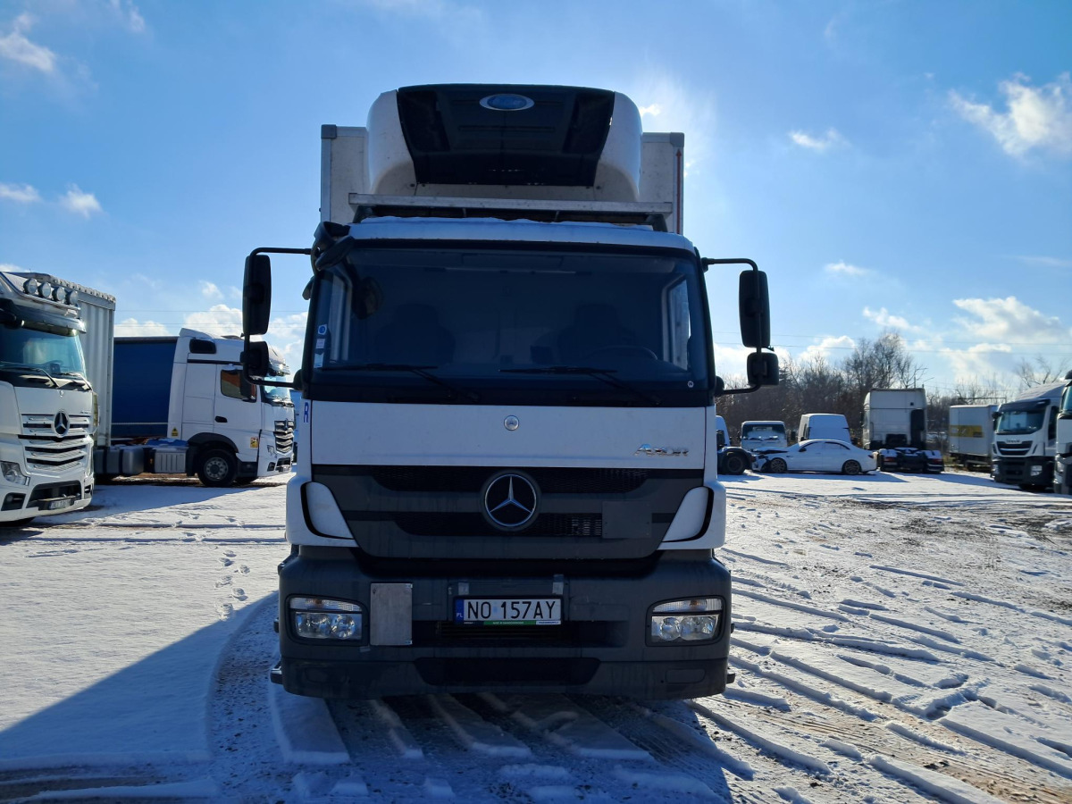 MERCEDES BENZ AXOR CHŁODNIA Z AGREGATEM - Chladirenské nákladné vozidlo: obrázok 3 MERCEDES BENZ AXOR CHŁODNIA Z AGREGATEM - Chladirenské nákladné vozidlo: obrázok 3