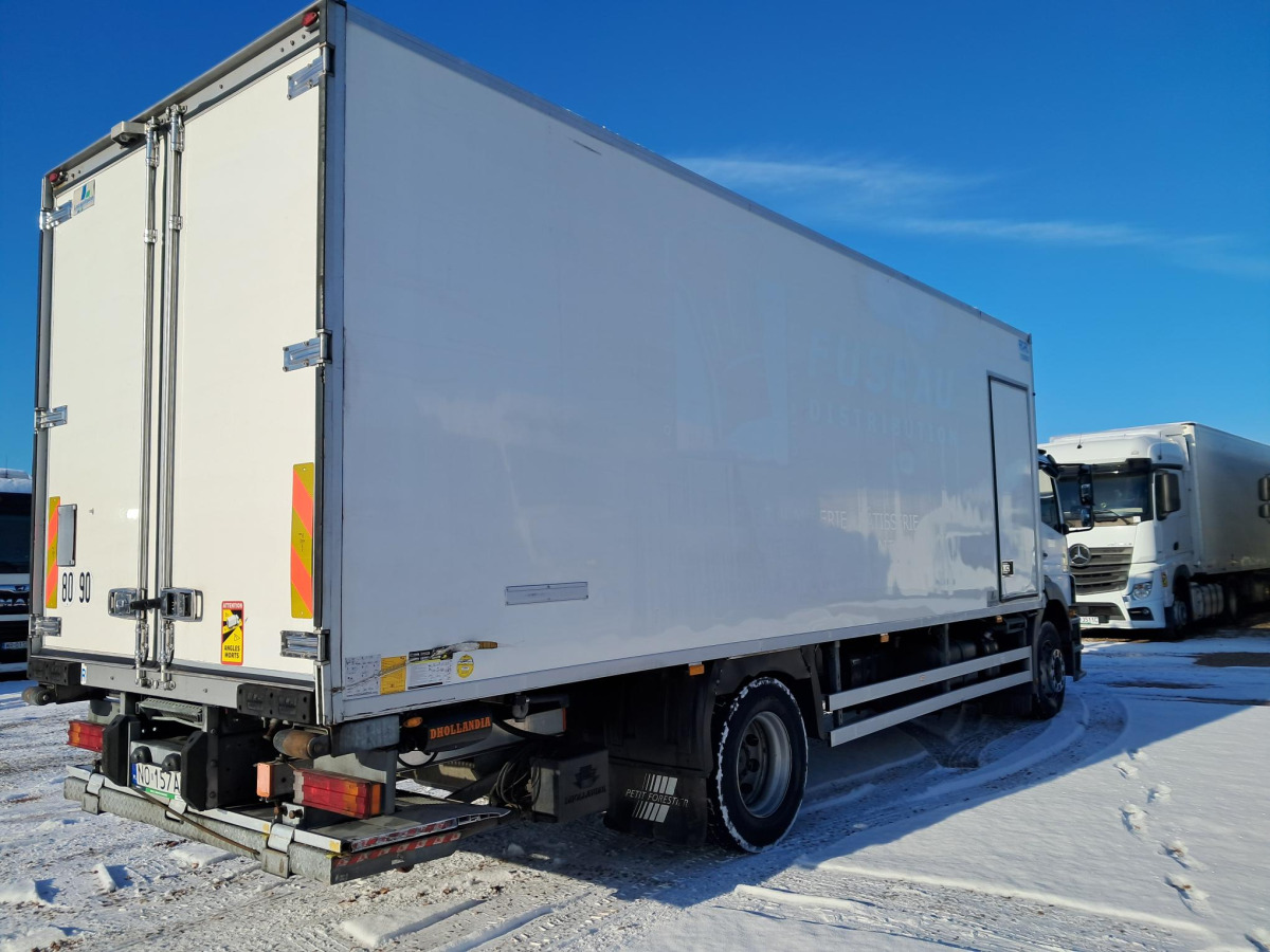 MERCEDES BENZ AXOR CHŁODNIA Z AGREGATEM - Chladirenské nákladné vozidlo: obrázok 5 MERCEDES BENZ AXOR CHŁODNIA Z AGREGATEM - Chladirenské nákladné vozidlo: obrázok 5