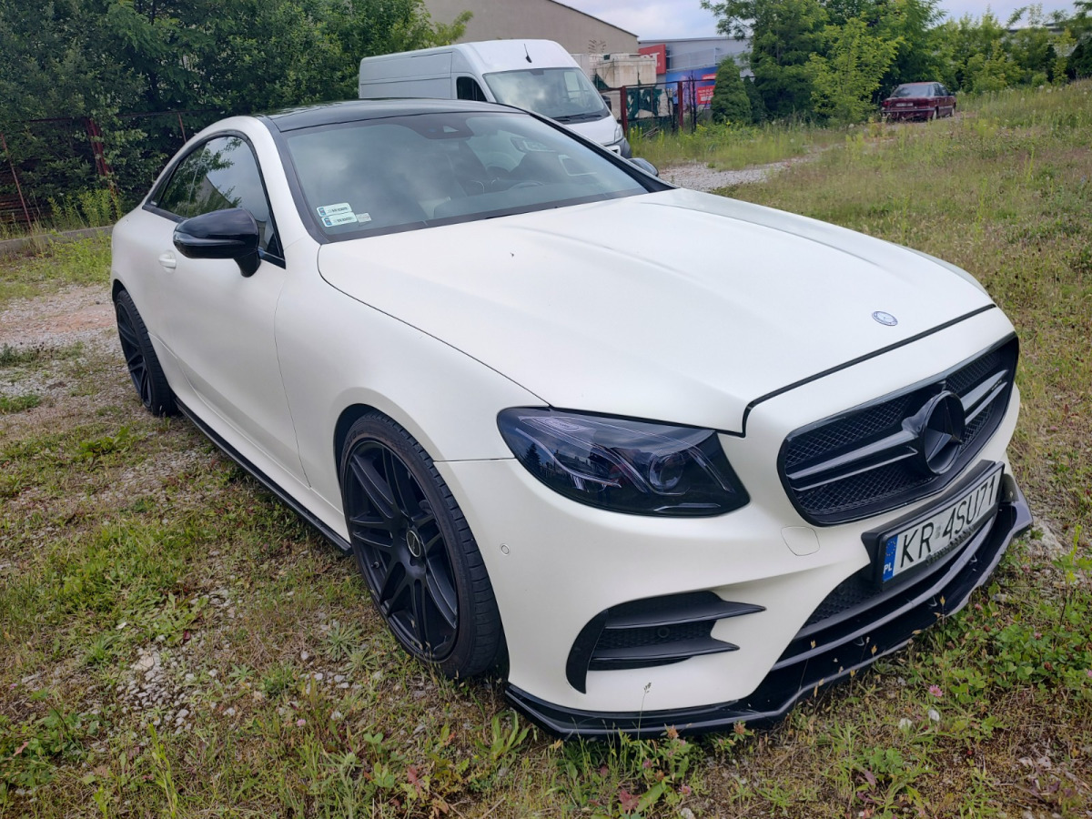 MERCEDES BENZ E KLASA COUPE - Automobil: obrázok 1 MERCEDES BENZ E KLASA COUPE - Automobil: obrázok 1