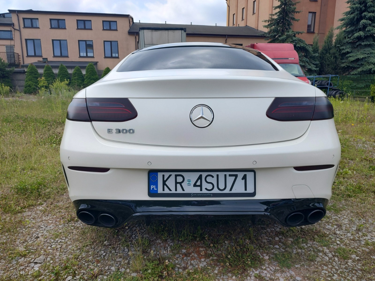 MERCEDES BENZ E KLASA COUPE - Automobil: obrázok 5 MERCEDES BENZ E KLASA COUPE - Automobil: obrázok 5