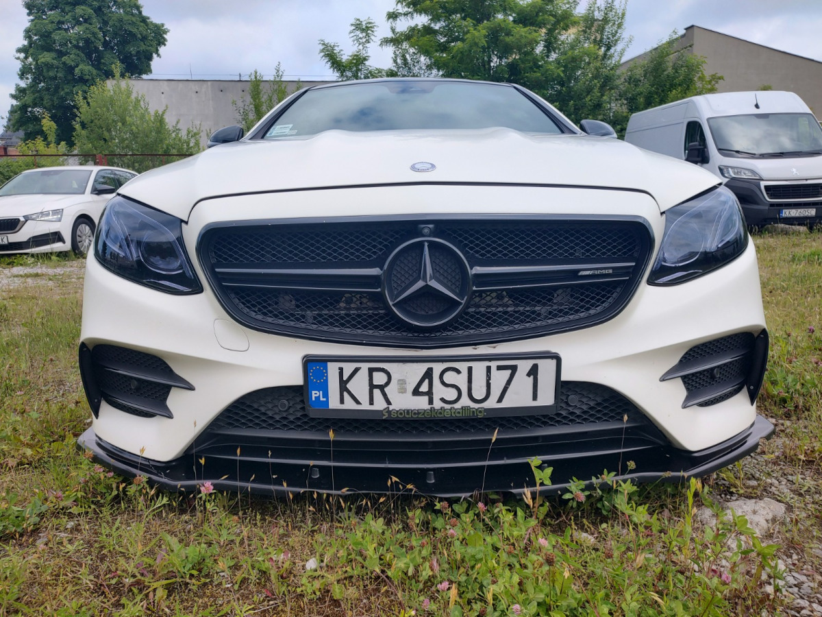 MERCEDES BENZ E KLASA COUPE - Automobil: obrázok 2 MERCEDES BENZ E KLASA COUPE - Automobil: obrázok 2