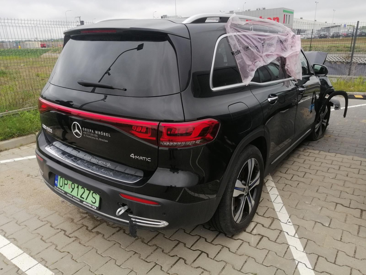 MERCEDES BENZ EQB 300 4MATIC SUV - SUV: obrázok 4 MERCEDES BENZ EQB 300 4MATIC SUV - SUV: obrázok 4