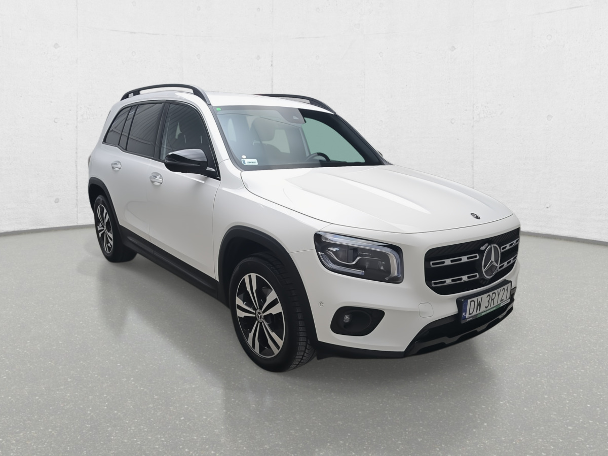MERCEDES BENZ GLB SUV - SUV: obrázok 2 MERCEDES BENZ GLB SUV - SUV: obrázok 2
