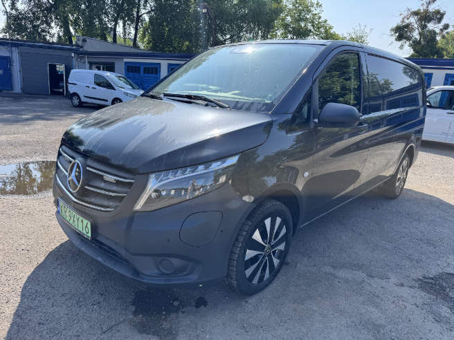 MERCEDES BENZ eVITO FURGON BLASZAK - Furgon, Elektrická dodávka: obrázok 2 MERCEDES BENZ eVITO FURGON BLASZAK - Furgon, Elektrická dodávka: obrázok 2