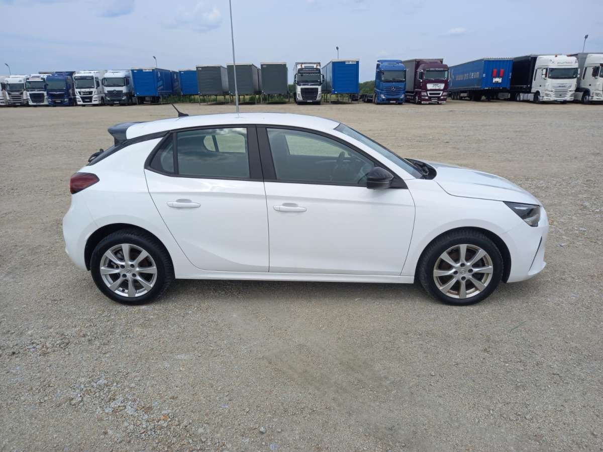 OPEL CORSA HATCHBACK - Hatchback: obrázok 4 OPEL CORSA HATCHBACK - Hatchback: obrázok 4
