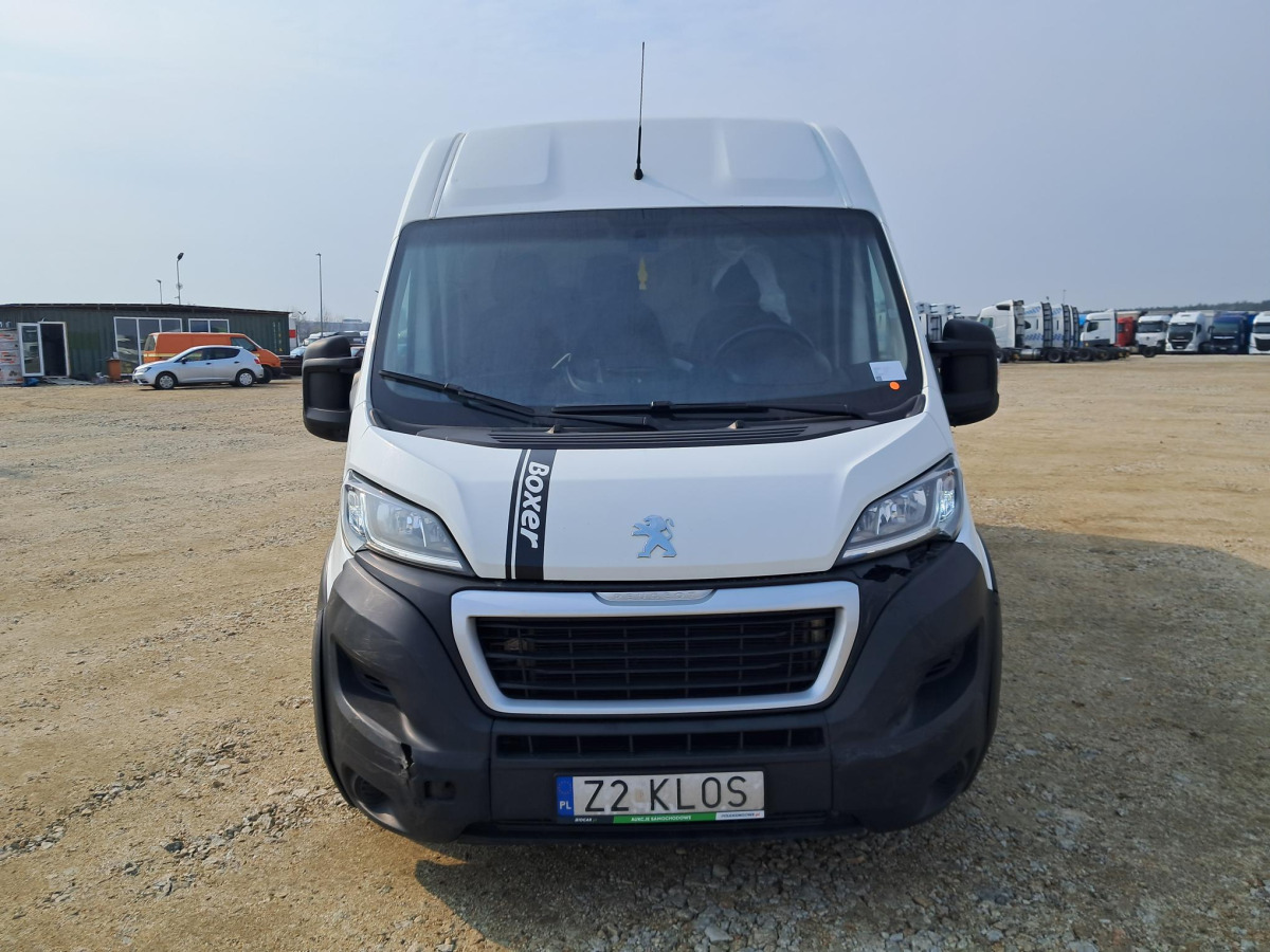 PEUGEOT BOXER FURGON BLASZAK - Furgon: obrázok 3 PEUGEOT BOXER FURGON BLASZAK - Furgon: obrázok 3