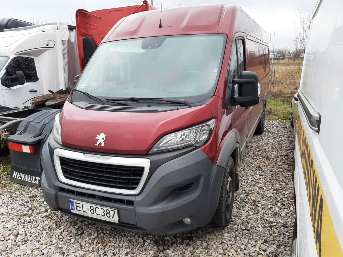 PEUGEOT BOXER FURGON BLASZAK - Furgon: obrázok 2 PEUGEOT BOXER FURGON BLASZAK - Furgon: obrázok 2