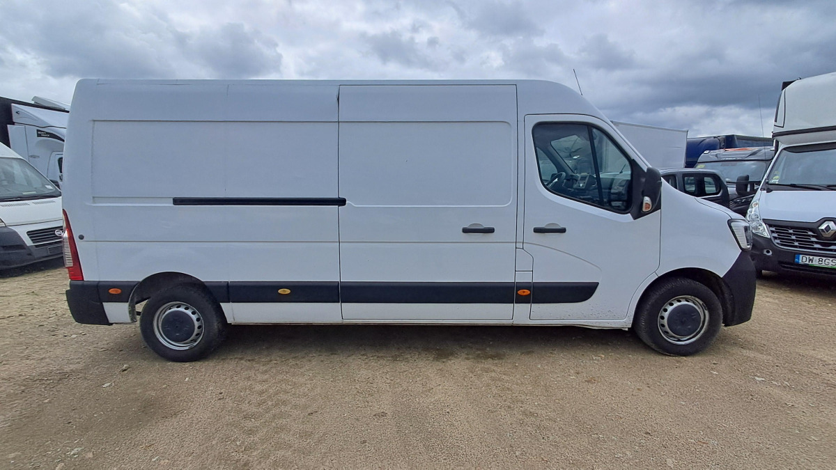 RENAULT MASTER FURGON BLASZAK - Furgon: obrázok 4 RENAULT MASTER FURGON BLASZAK - Furgon: obrázok 4