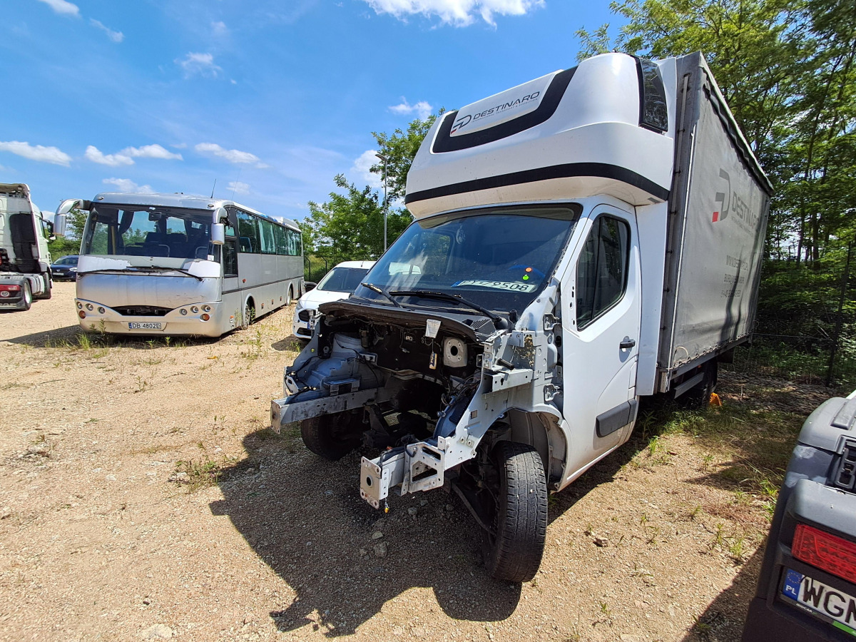 RENAULT Master PLANDEKA - Plachtová dodávka: obrázok 3 RENAULT Master PLANDEKA - Plachtová dodávka: obrázok 3