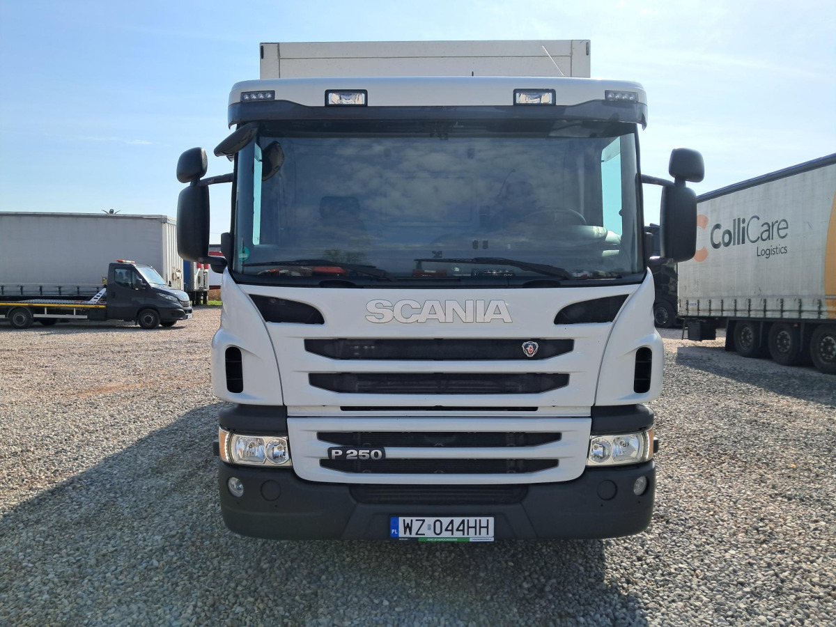 SCANIA P250 IZOTERMICZNY - Izotermický nákladní automobil: obrázok 2 SCANIA P250 IZOTERMICZNY - Izotermický nákladní automobil: obrázok 2