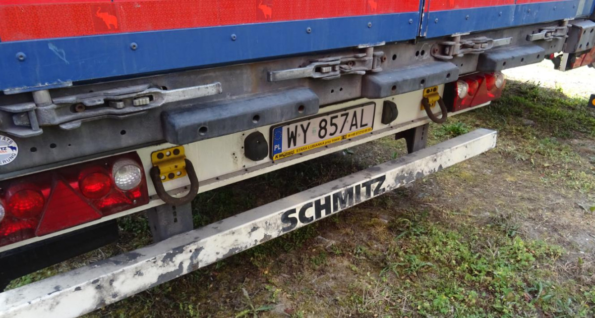 SCHMITZ CARGOBULL SCB S3 SKRZYNIOWA - Plošinový/ Valníkový príves: obrázok 4 SCHMITZ CARGOBULL SCB S3 SKRZYNIOWA - Plošinový/ Valníkový príves: obrázok 4