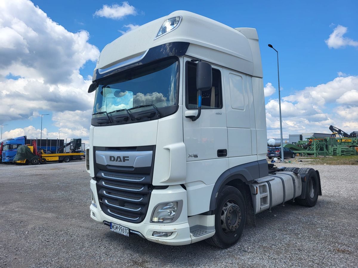 DAF XF 480 FT 4X2 SUPER SPACE CAB CIĄGNIK SIODŁOWY - Ťahač: obrázok 3 DAF XF 480 FT 4X2 SUPER SPACE CAB CIĄGNIK SIODŁOWY - Ťahač: obrázok 3