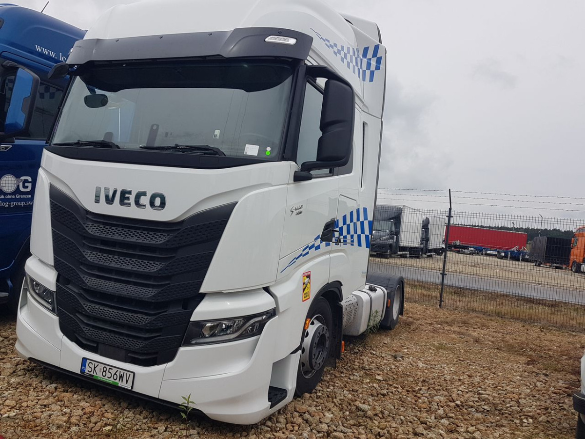 IVECO AS440ST/FP LT CIĄGNIK SIODŁOWY - Ťahač: obrázok 3 IVECO AS440ST/FP LT CIĄGNIK SIODŁOWY - Ťahač: obrázok 3