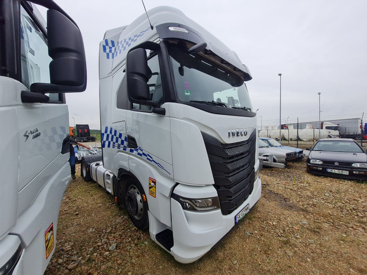 IVECO AS440ST/FP LT CIĄGNIK SIODŁOWY - Ťahač: obrázok 1 IVECO AS440ST/FP LT CIĄGNIK SIODŁOWY - Ťahač: obrázok 1