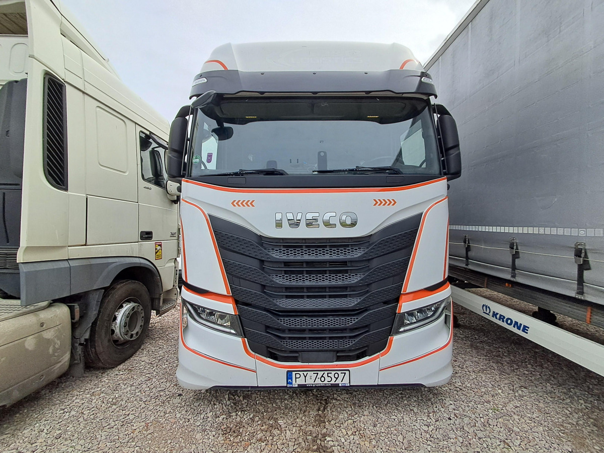 IVECO AS440ST/FP LT LNG CIĄGNIK SIODŁOWY - Ťahač: obrázok 2 IVECO AS440ST/FP LT LNG CIĄGNIK SIODŁOWY - Ťahač: obrázok 2