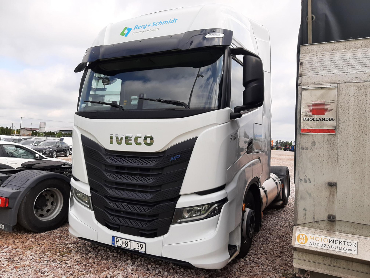 IVECO S-WAY 460 CIĄGNIK SIODŁOWY - Ťahač: obrázok 2 IVECO S-WAY 460 CIĄGNIK SIODŁOWY - Ťahač: obrázok 2