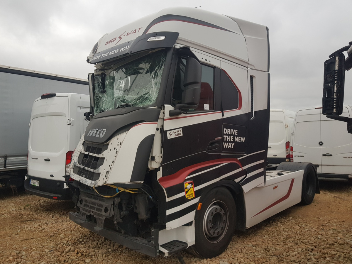 IVECO S-WAY CIĄGNIK SIODŁOWY - Ťahač: obrázok 2 IVECO S-WAY CIĄGNIK SIODŁOWY - Ťahač: obrázok 2
