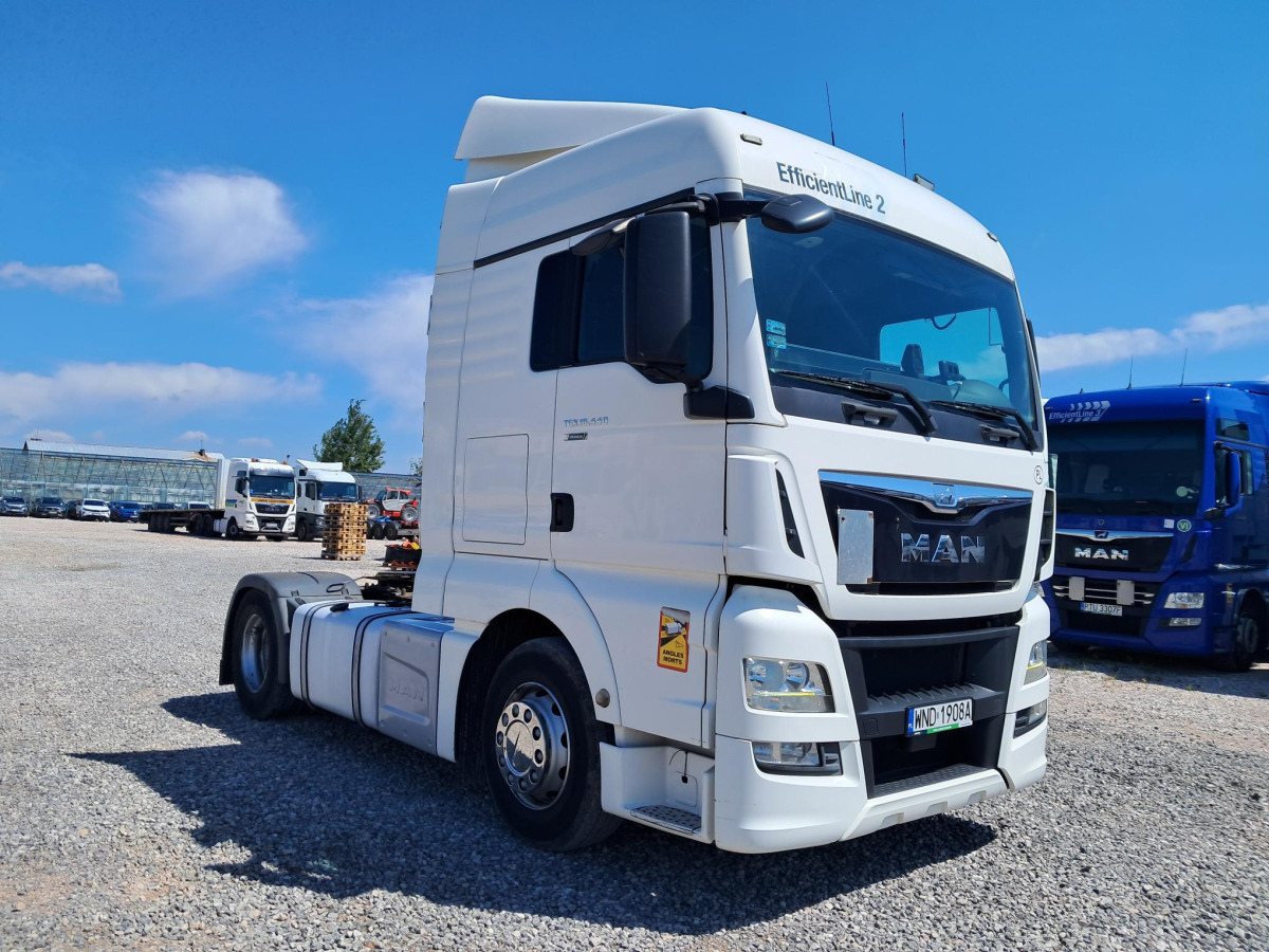 MAN TGX CIĄGNIK SIODŁOWY - Ťahač: obrázok 4 MAN TGX CIĄGNIK SIODŁOWY - Ťahač: obrázok 4