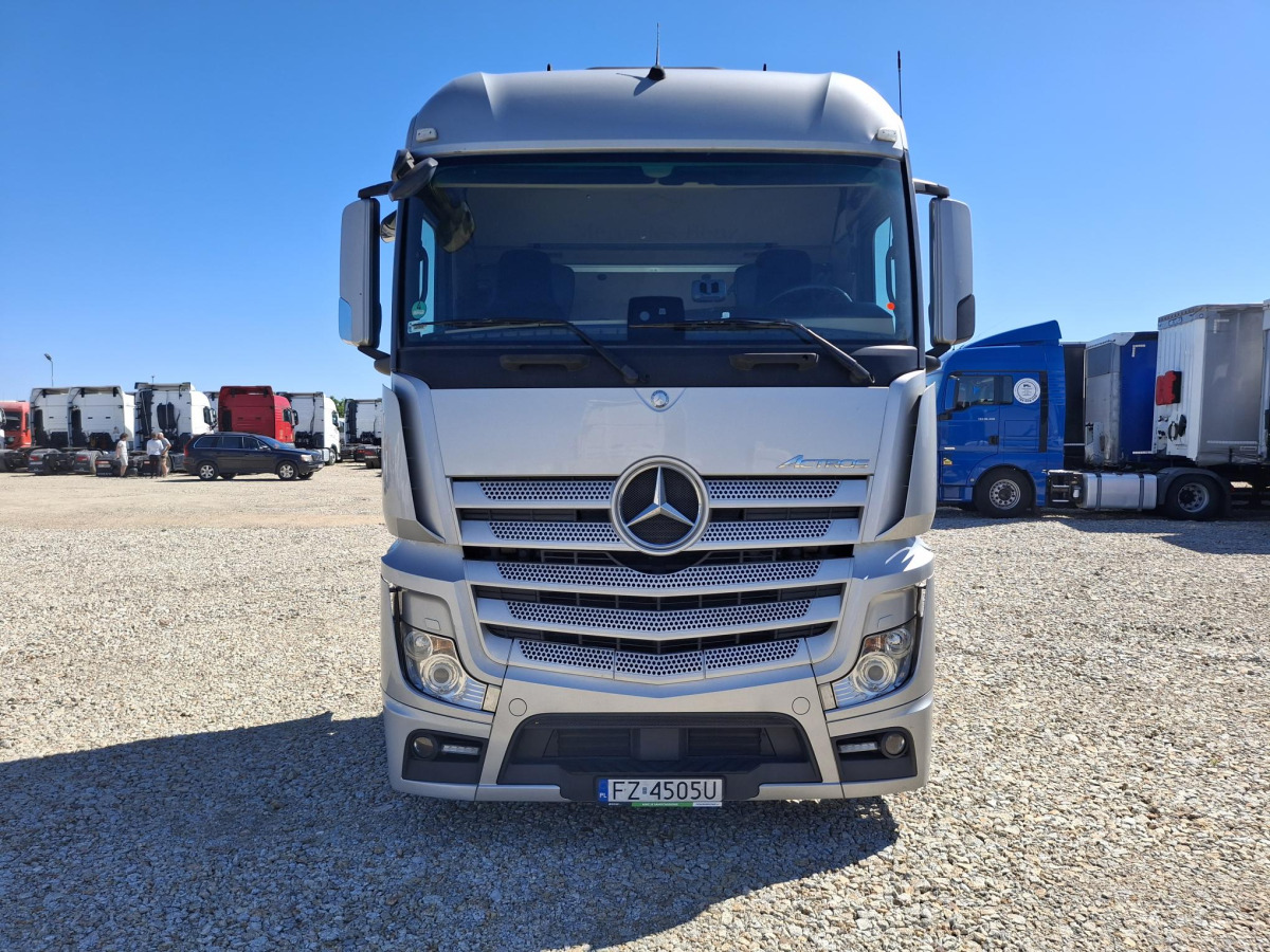 MERCEDES BENZ ACTROS CIĄGNIK SIODŁOWY - Ťahač: obrázok 2 MERCEDES BENZ ACTROS CIĄGNIK SIODŁOWY - Ťahač: obrázok 2