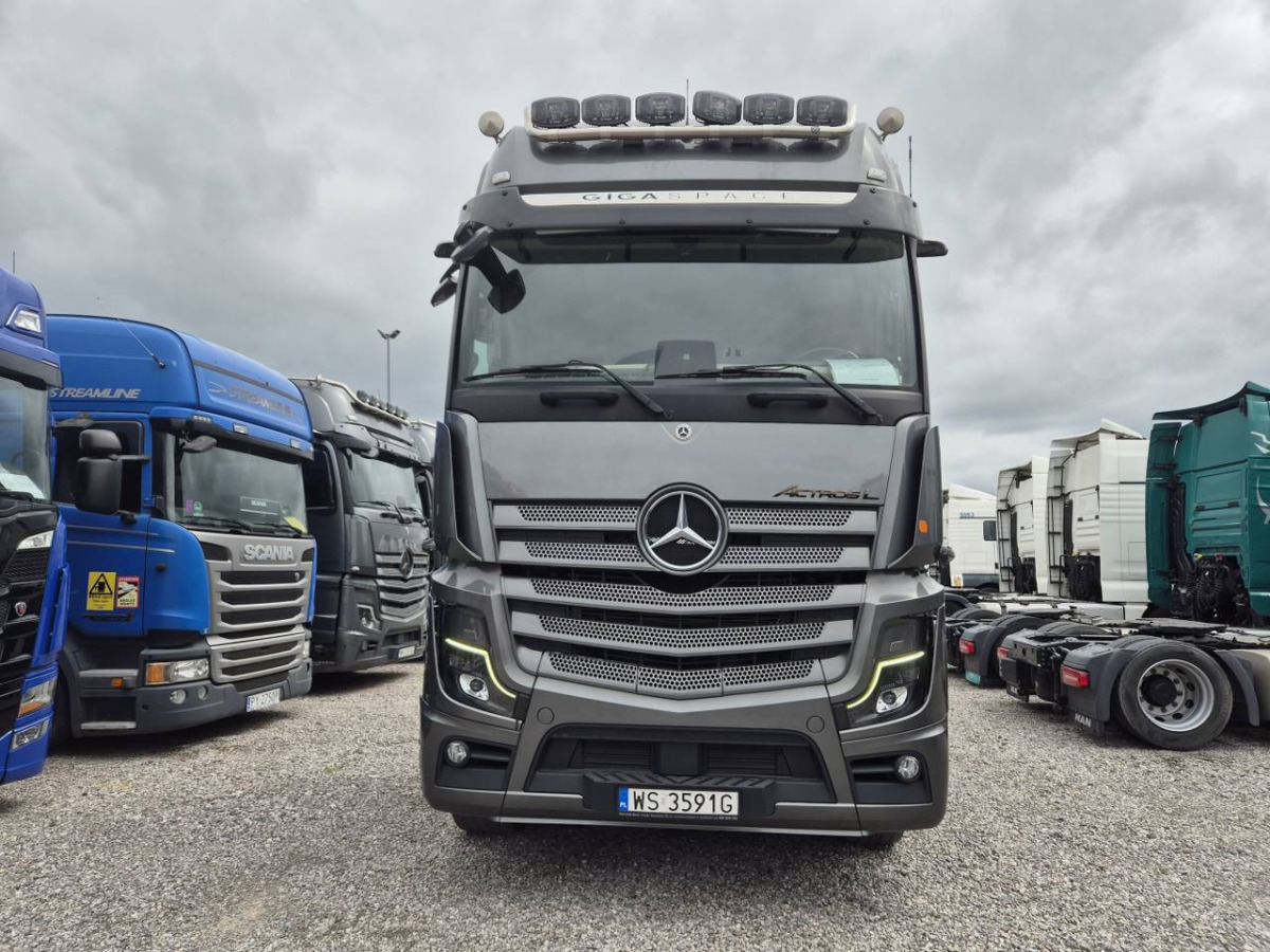 MERCEDES BENZ ACTROS CIĄGNIK SIODŁOWY - Ťahač: obrázok 2 MERCEDES BENZ ACTROS CIĄGNIK SIODŁOWY - Ťahač: obrázok 2