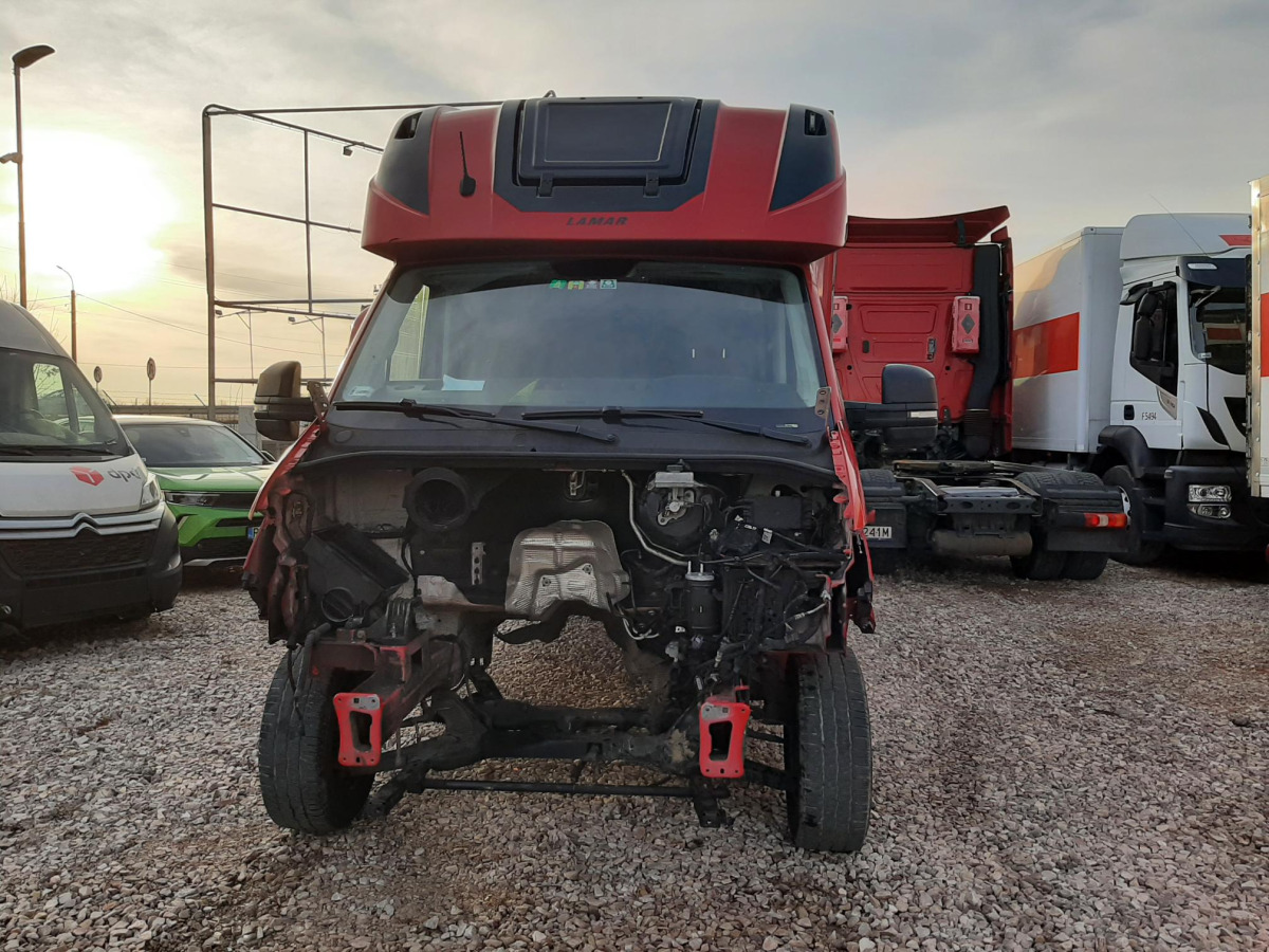 VOLKSWAGEN CRAFTER PLANDEKA - Plachtová dodávka: obrázok 3 VOLKSWAGEN CRAFTER PLANDEKA - Plachtová dodávka: obrázok 3