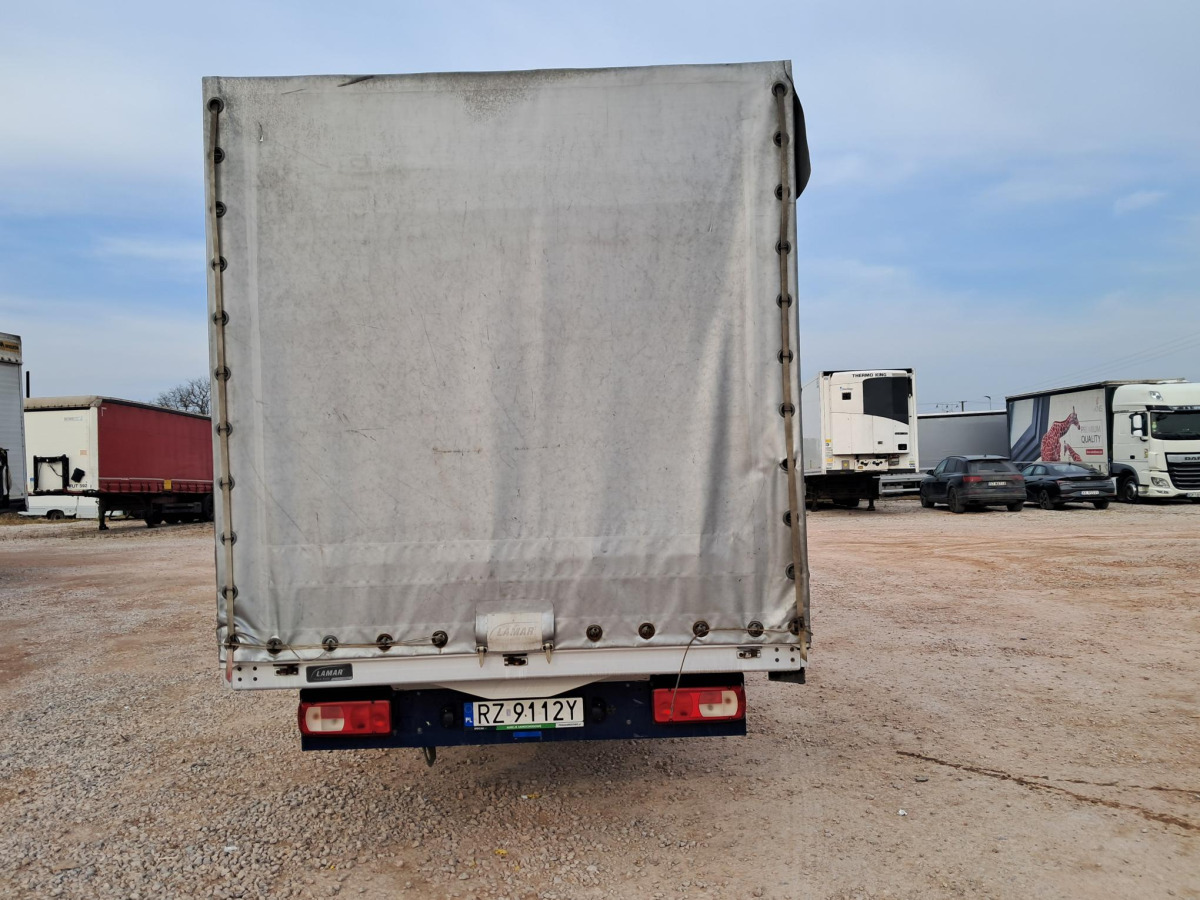 VOLKSWAGEN CRAFTER PLANDEKA - Plachtová dodávka: obrázok 4 VOLKSWAGEN CRAFTER PLANDEKA - Plachtová dodávka: obrázok 4