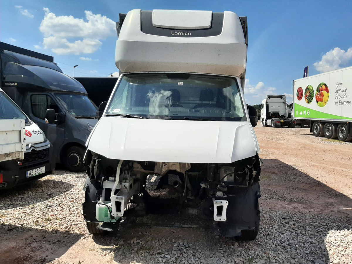 VOLKSWAGEN CRAFTER PLANDEKA - Plachtová dodávka: obrázok 3 VOLKSWAGEN CRAFTER PLANDEKA - Plachtová dodávka: obrázok 3