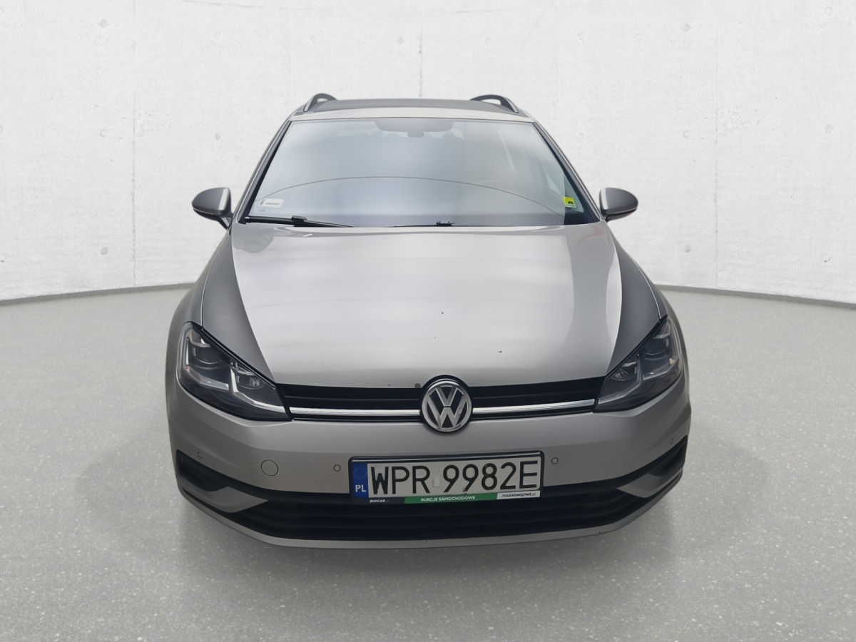 VOLKSWAGEN GOLF KOMBI - Automobil: obrázok 3 VOLKSWAGEN GOLF KOMBI - Automobil: obrázok 3