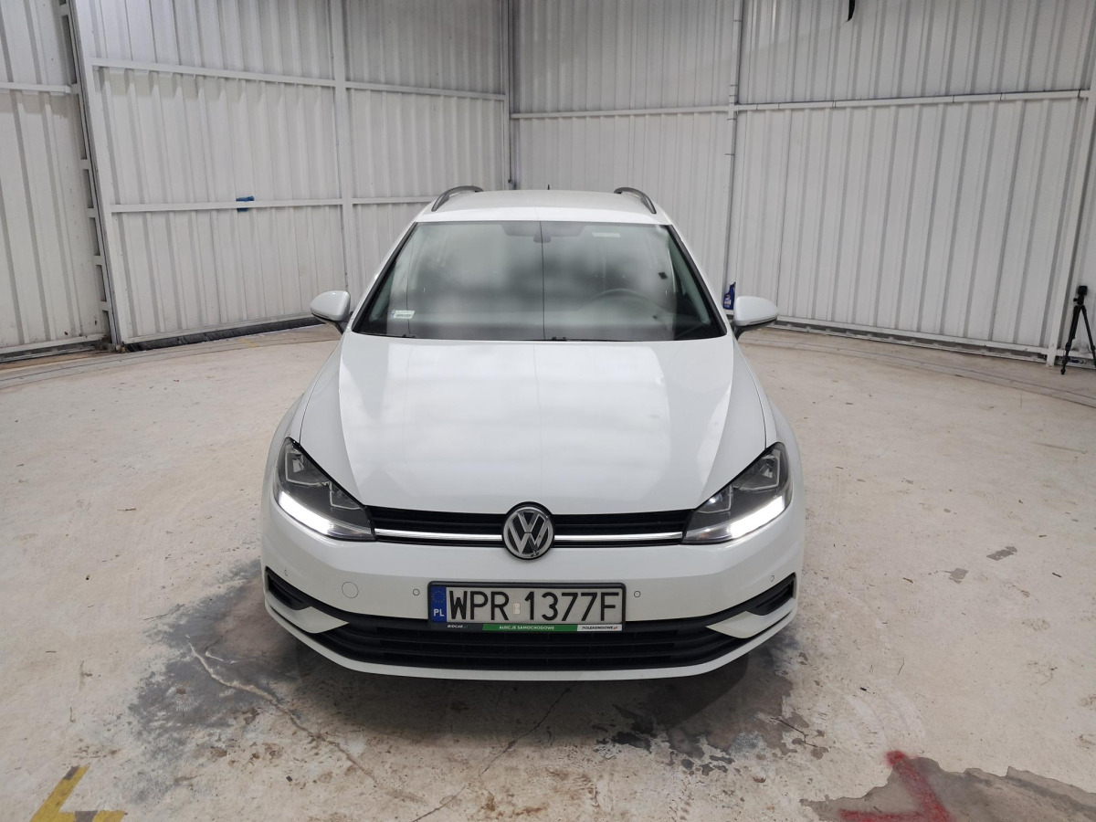 VOLKSWAGEN GOLF KOMBI - Automobil: obrázok 2 VOLKSWAGEN GOLF KOMBI - Automobil: obrázok 2