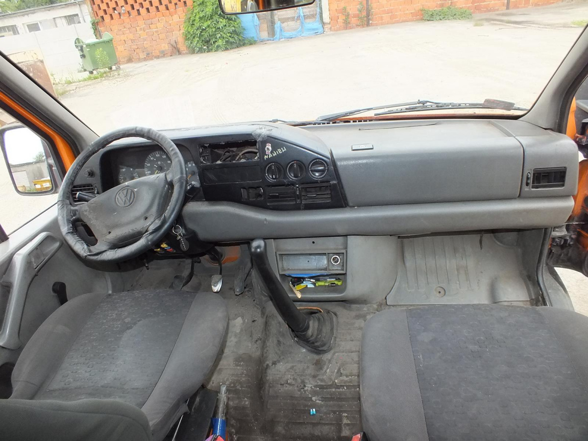 VOLKSWAGEN LT SKRZYNIA - Dodávka valník, Dodávkа s dvojitou kabínou: obrázok 5 VOLKSWAGEN LT SKRZYNIA - Dodávka valník, Dodávkа s dvojitou kabínou: obrázok 5